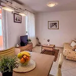 Apartament In - Insel Krk 34433 *